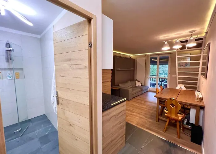 아파트 La Limone Riserva Bianca Ski-in Ski-out Seggiovia Morel 1 *