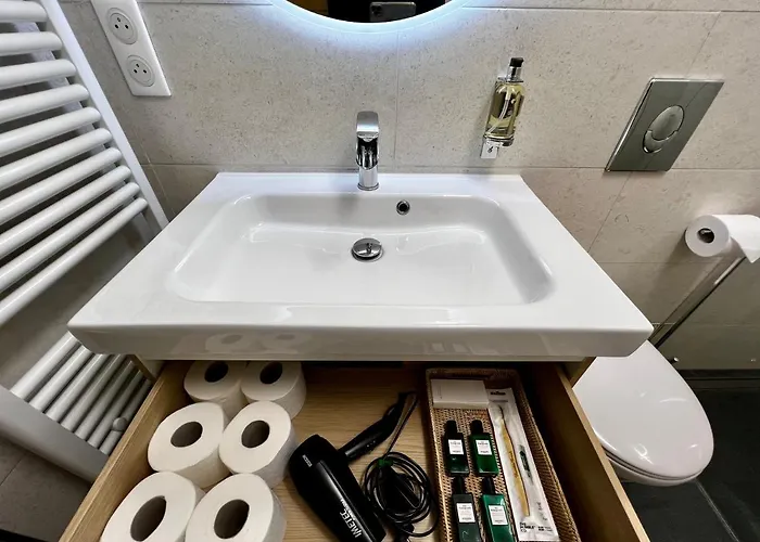 아파트 La Limone Riserva Bianca Ski-in Ski-out Seggiovia Morel 1 *