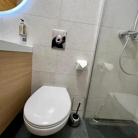 アパート La Limone Riserva Bianca Ski-in Ski-out Seggiovia Morel 1 *